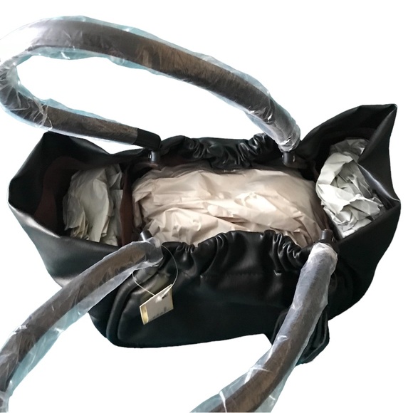 NWT Collection18 black tassel purse - Picture 6 of 6